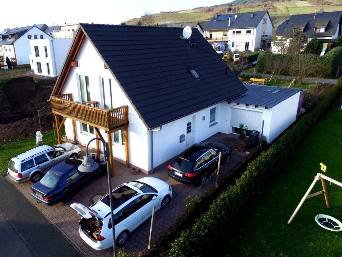 Moselie Ferienwohnung Kinheim Mosel Buitenkant foto